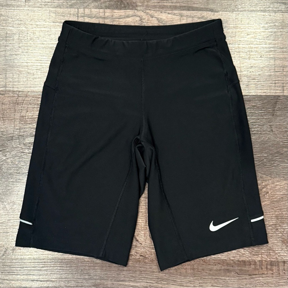 Nike Women’s Running Shorts Dri-Fit Material Small Biking Workout Athletic